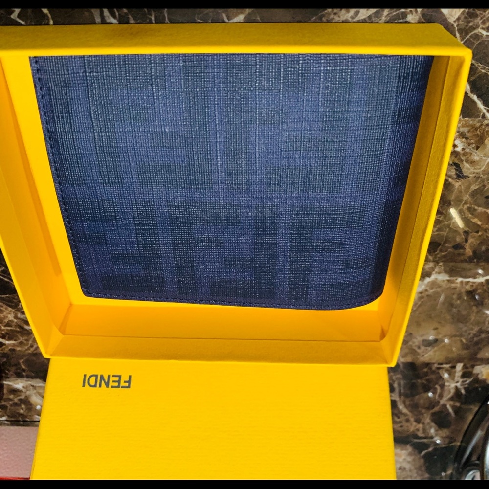 New Fendi wallet never been used